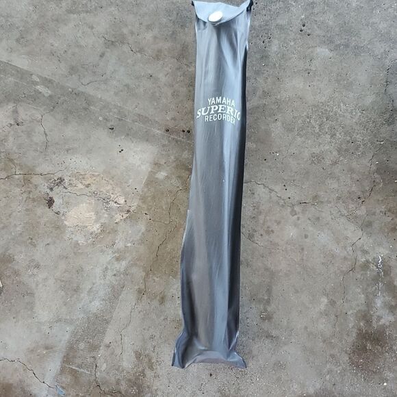 Yamaha Superio Recorder with Case - Picture 4 of 4